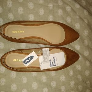 Bran new Old Navy flats